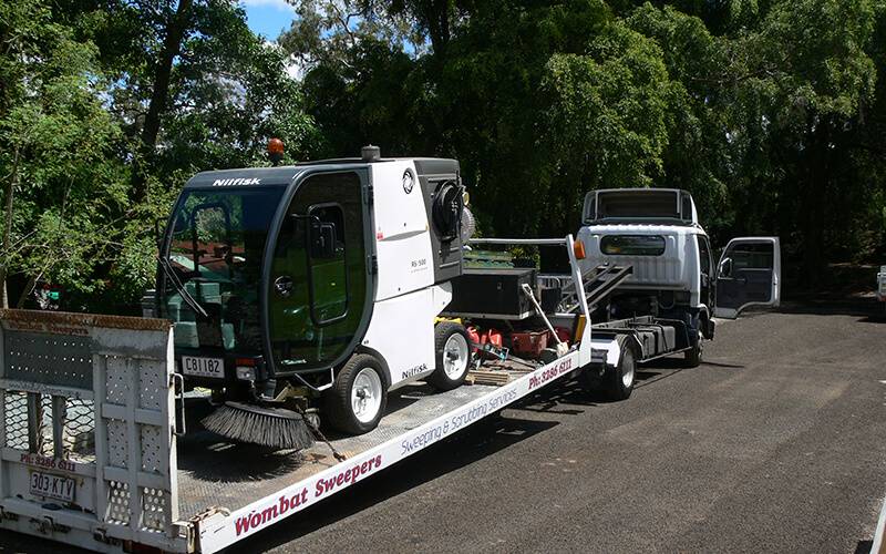 Transporting Road Sweeping Machine - Sweeper Machine Hire